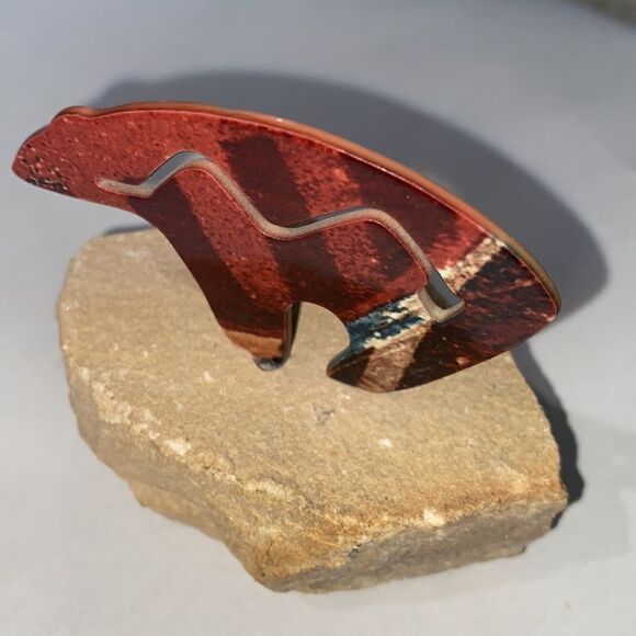 Southwestern Zuni Bear Petroglyph On Sandstone Base Metal Paperweight - Picture 5 of 8